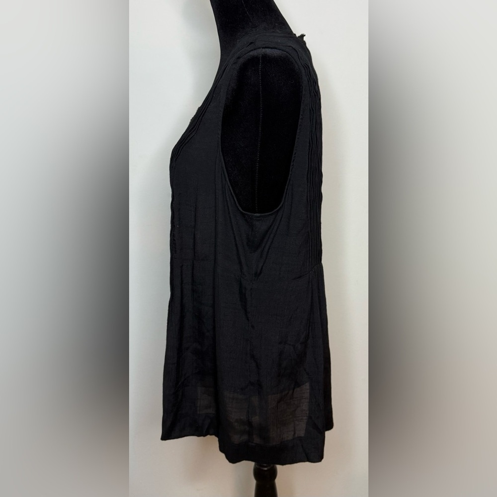 Anthropologie Maeve black sleeveless pin tuck lightweight button down shirt L - Picture 5 of 8